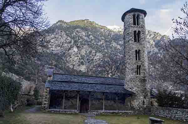 88 - Andorra - Santa Coloma - iglesia de santa Coloma
